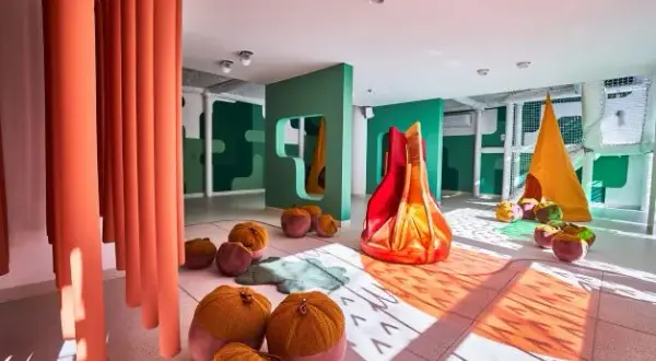 Sala sensoryczna: jak może zmienić życie dzieci z zaburzeniami sensorycznymi