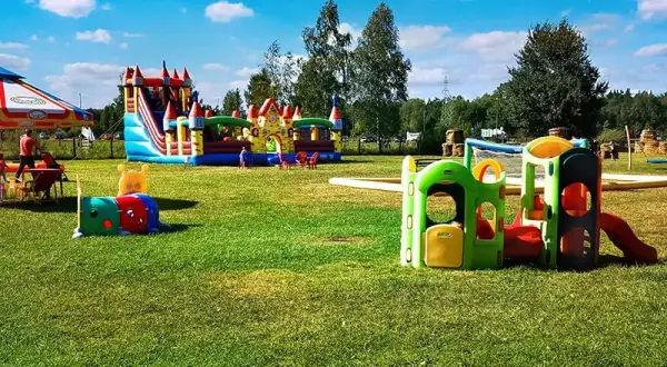 Gdzie pojechać z dzieckiem w Lubelskim? Najlepsze atrakcje dla rodzin